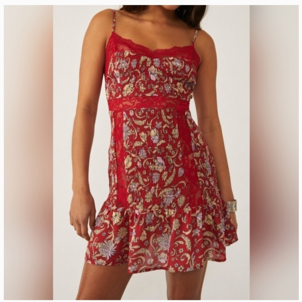 Intimately Free People Last Night Smocked Mini Slip Dress Red Lace Size XS